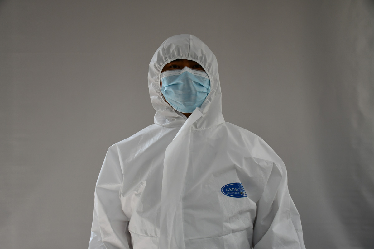 disposable shirt：Performance characteristics and application scope of medical protective clothing